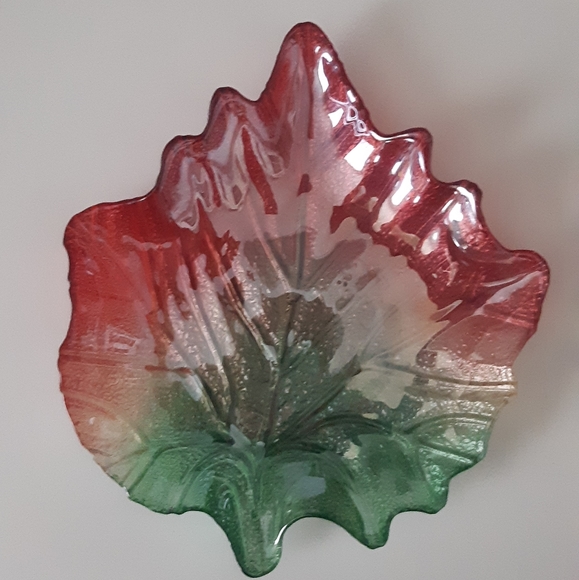 Glass blown Leaf platter/bowl | NEW - Picture 4 of 11